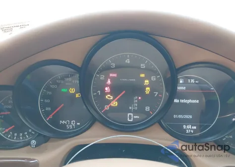 2011 Porsche Panamera 4 z USA, uszkodzony, nr VIN WP0AA2A76BL015368